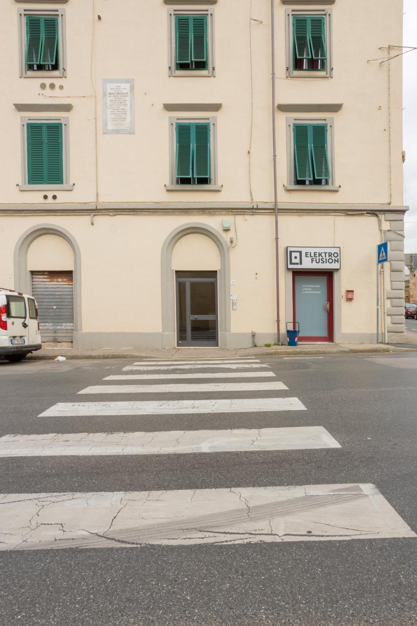 Ponte Per La Sardegna E La Corsica Dalla Toscana Family Apartment Livorno Exterior photo